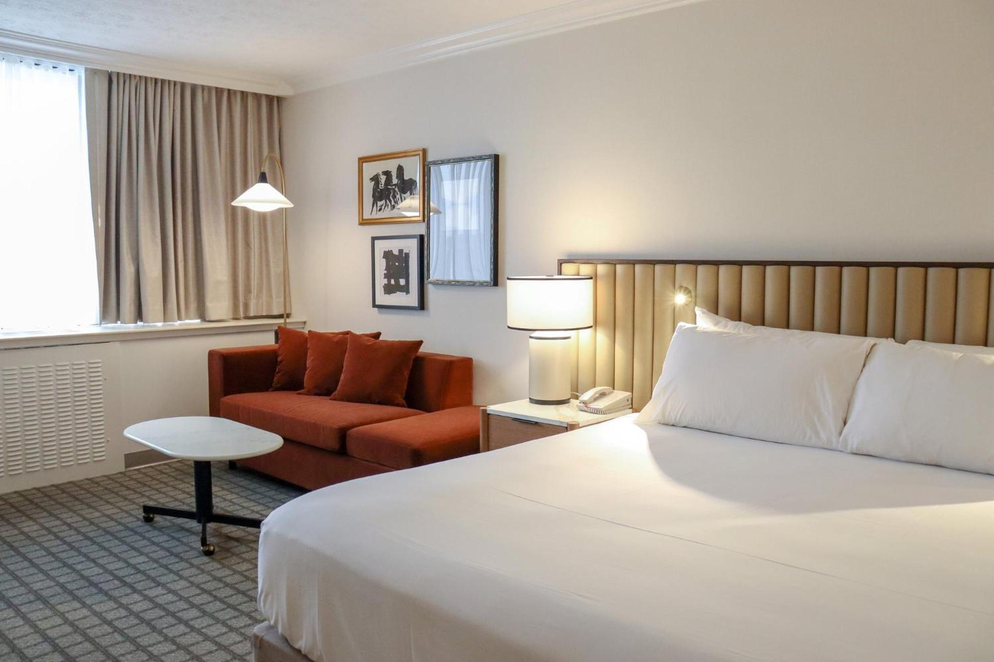 Crowne Plaza Louisville Airport Expo Ctr By Ihg Exterior foto