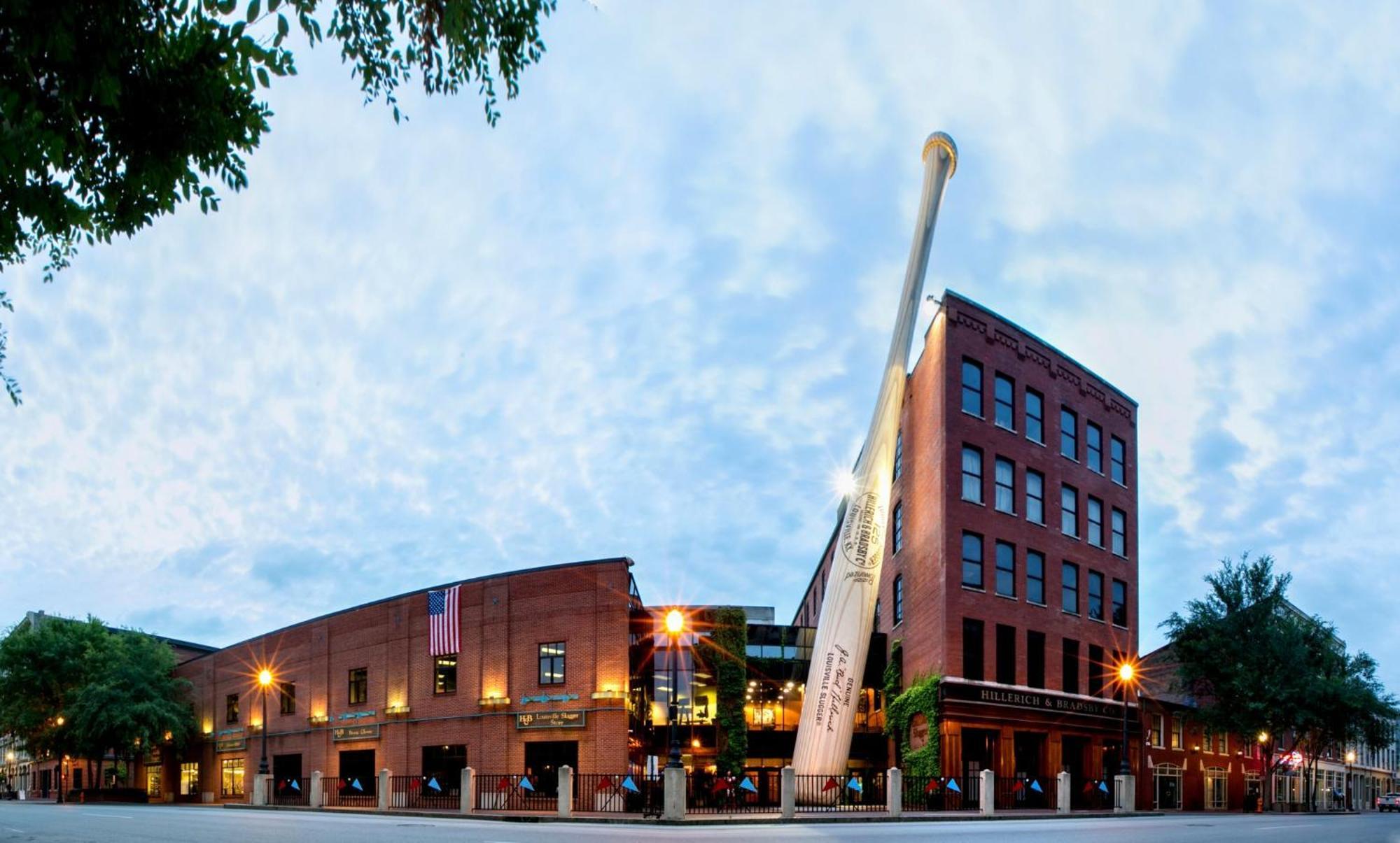 Crowne Plaza Louisville Airport Expo Ctr By Ihg Exterior foto