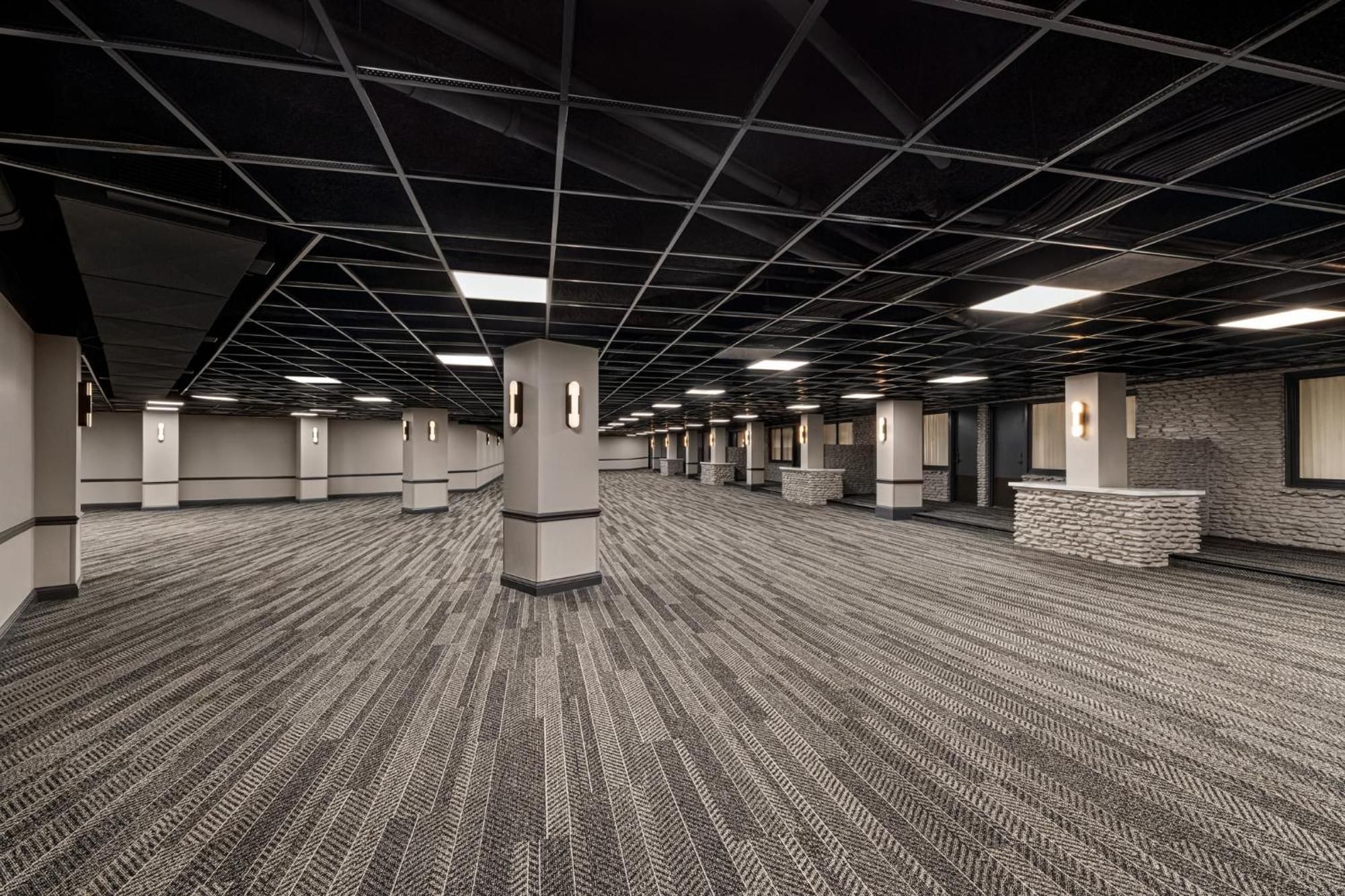 Crowne Plaza Louisville Airport Expo Ctr By Ihg Exterior foto